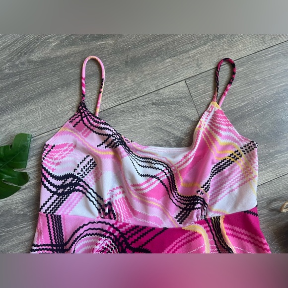 Belle Amie Vintage Y2K 90s Abstract Babydoll Handkerchief Hem Pink tank top M - Picture 2 of 9